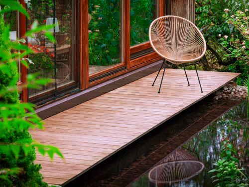 Deck Building in Brunswick