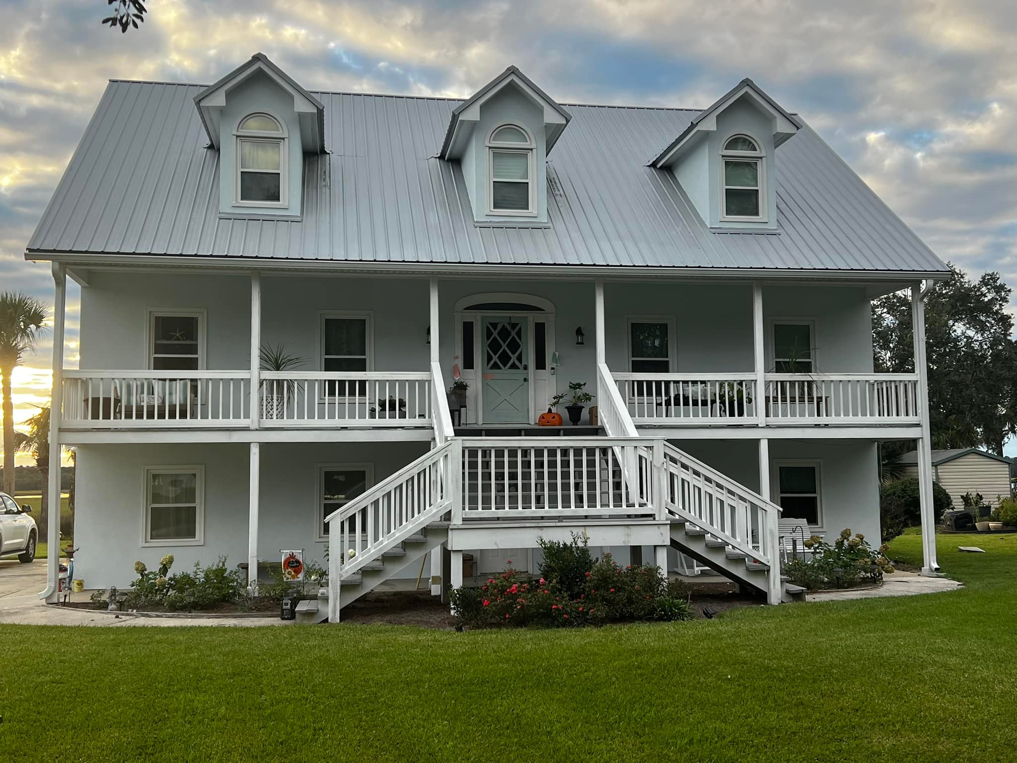 Medina & Co. Construction, Construction