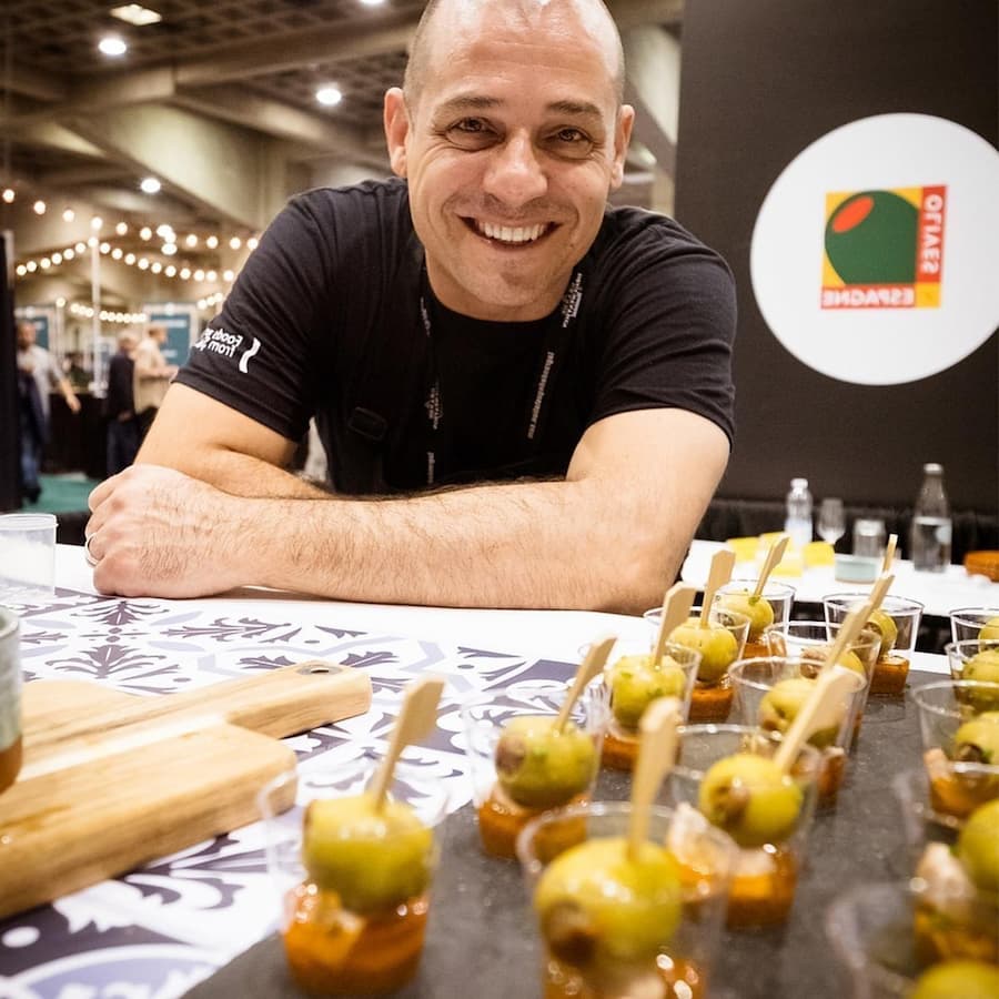 Grand événement traiteur Paella à Montréal