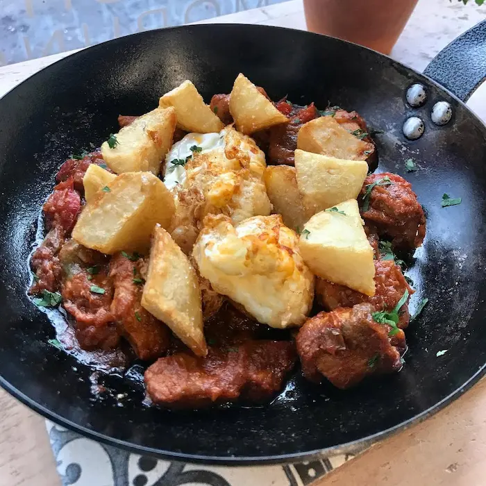 Gros plan du Socarrat de la Paella