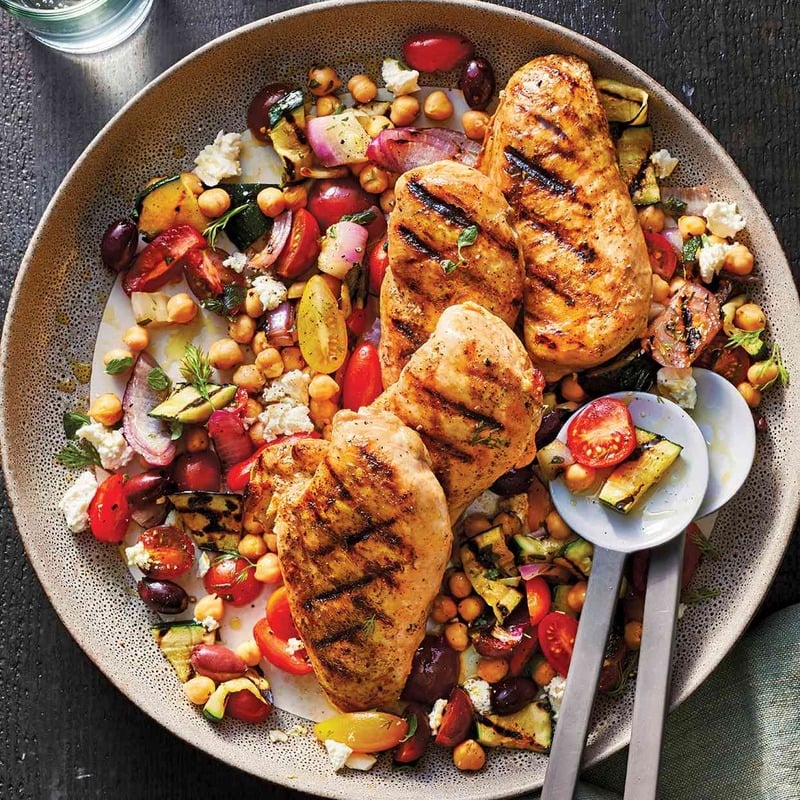 Poulet grillé méditerranéen, pois chiches et légumes