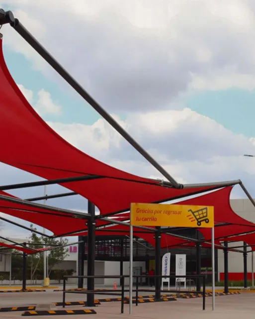 Supermercados a 2 minutos de Almaera