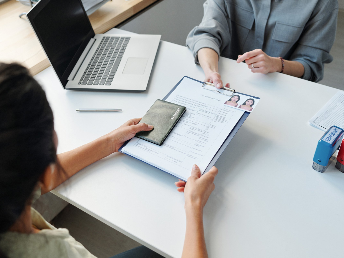 Cómo prepararte para tu entrevista consular