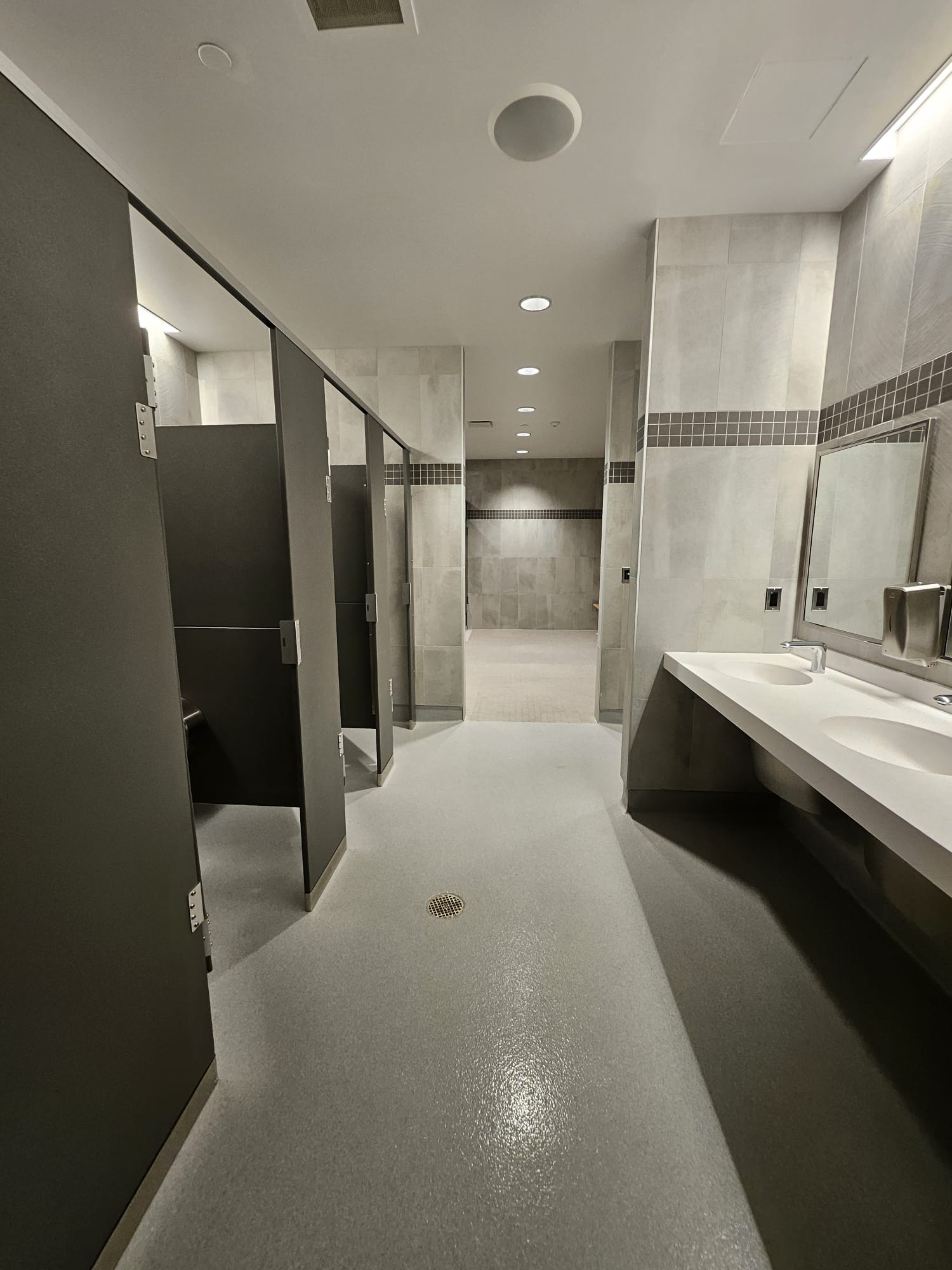 Shiny Cleaning Agency work sample 94