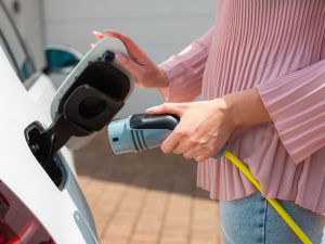 {{ custom_values.service_1 }} in {{custom_values.area_2})