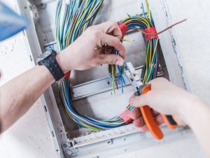 {{ custom_values.service_1 }} in {{custom_values.area_3})