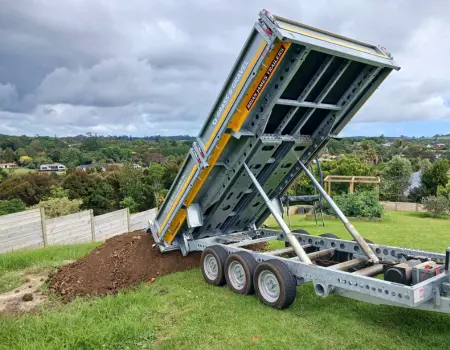 Grass and Gravel Tip Trailer for Earthworks