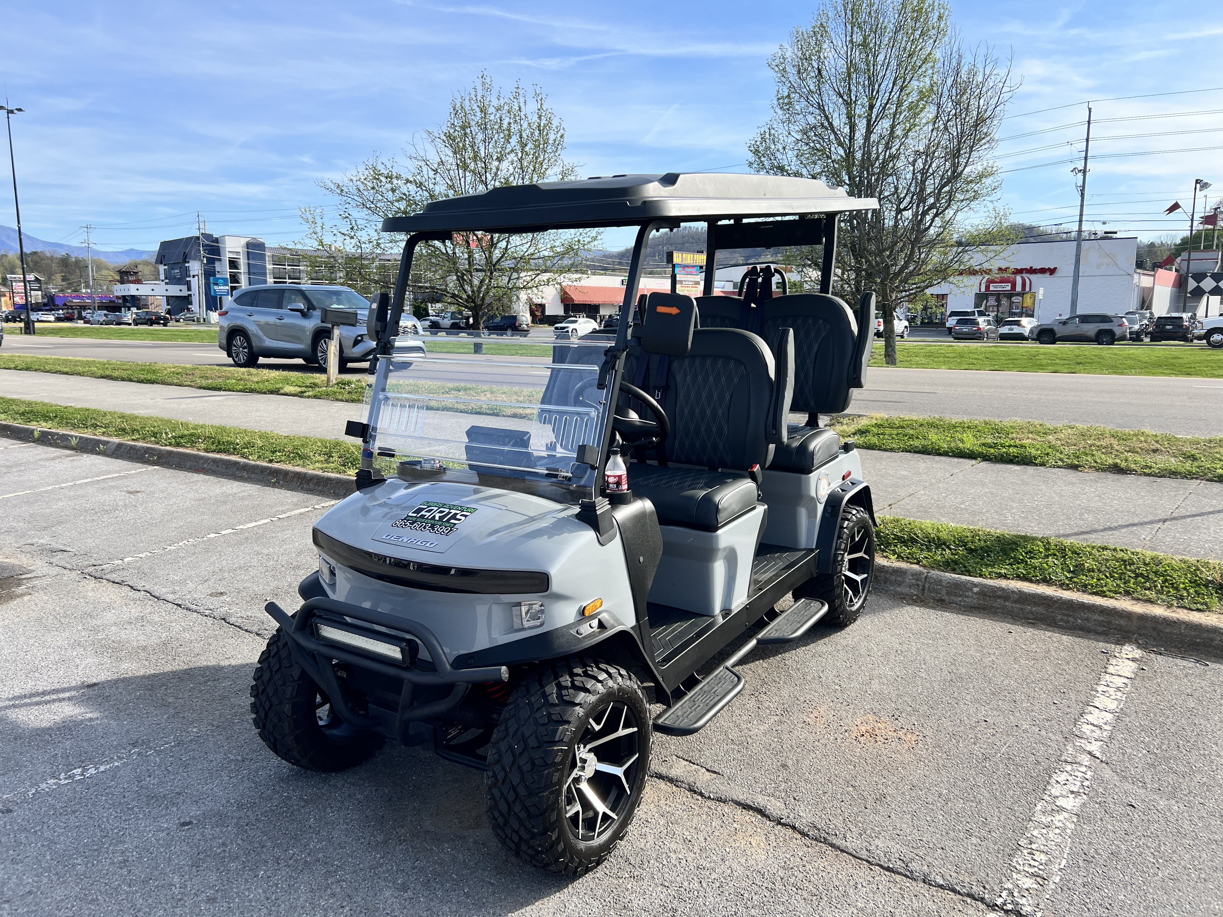 Bubba's premium 4 passenger golf cart rental