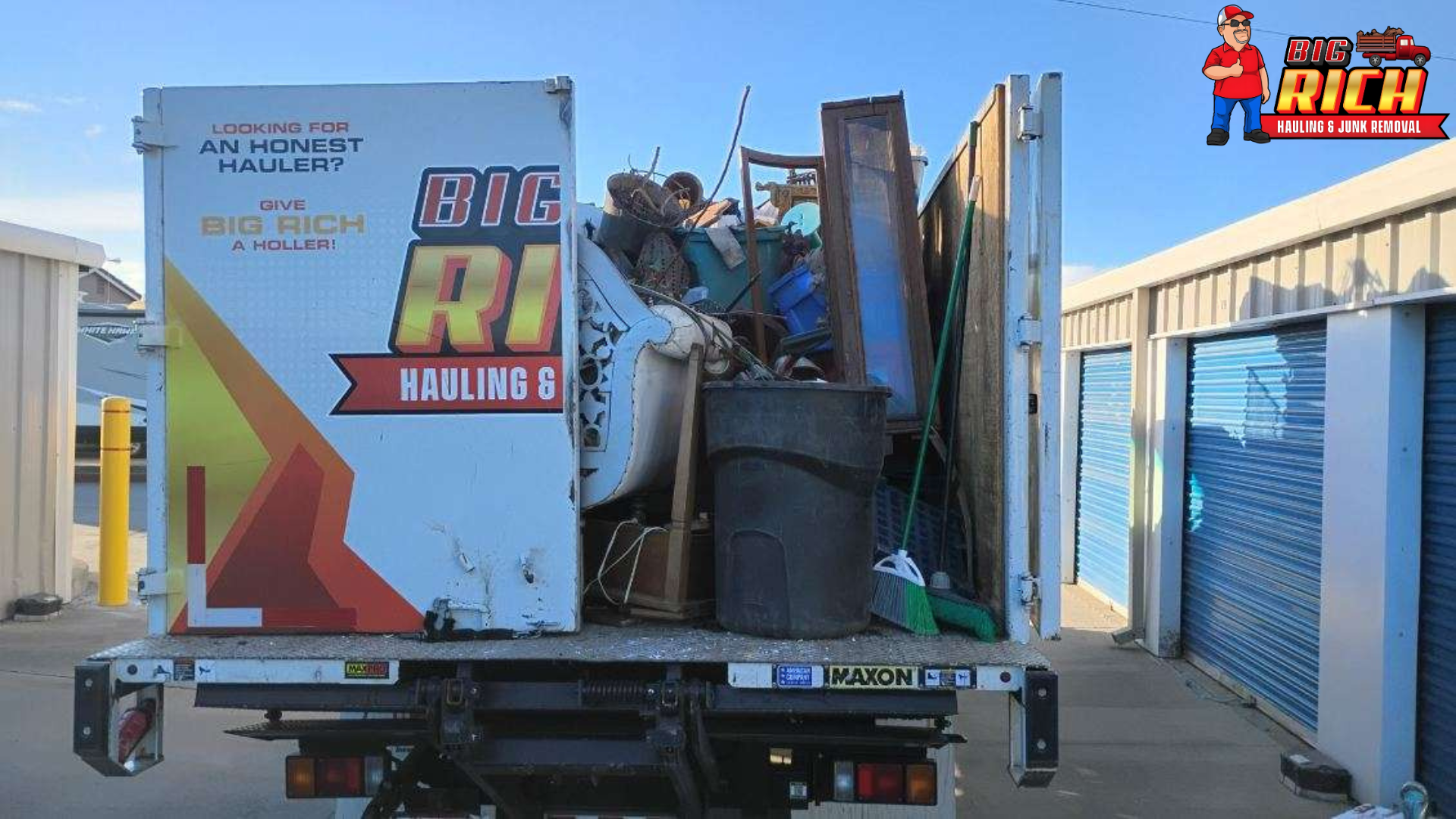 Big Rich Hauling job photo