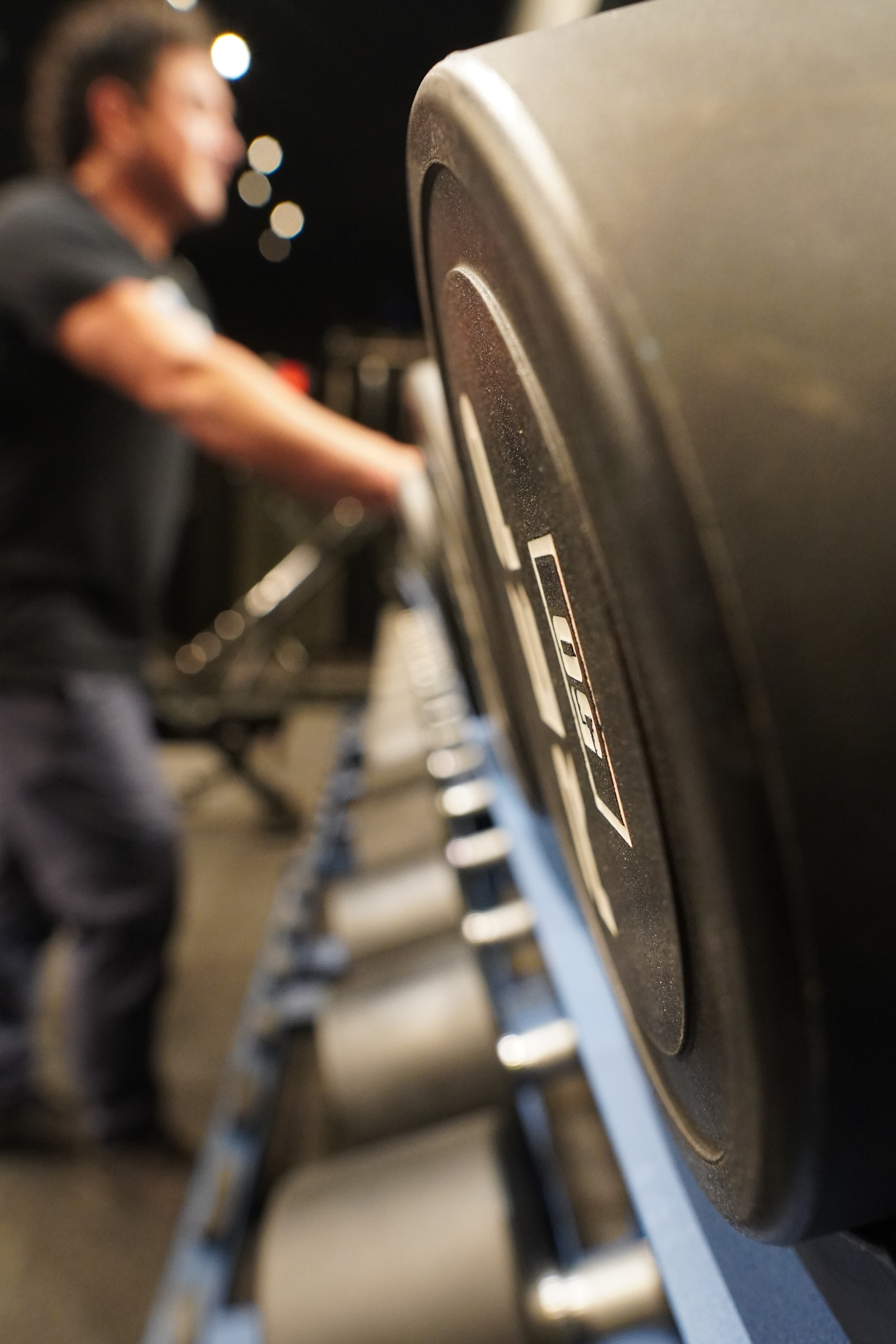 Robert Santana coaching a private strength training session in Phoenix