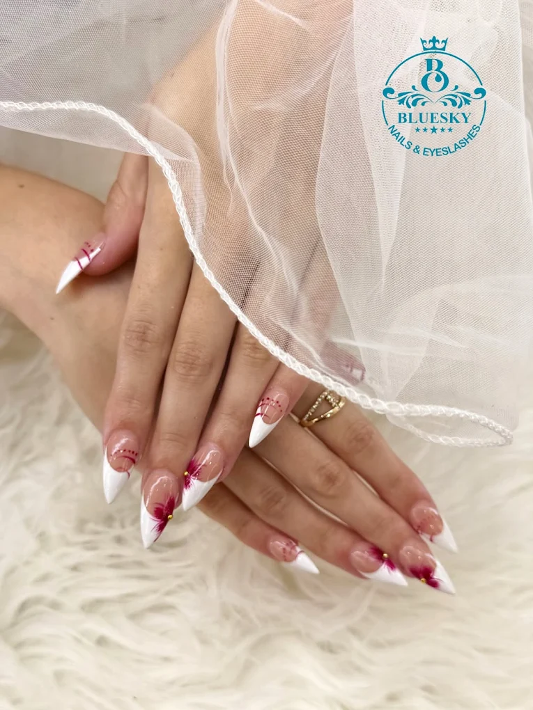 Custom nail art