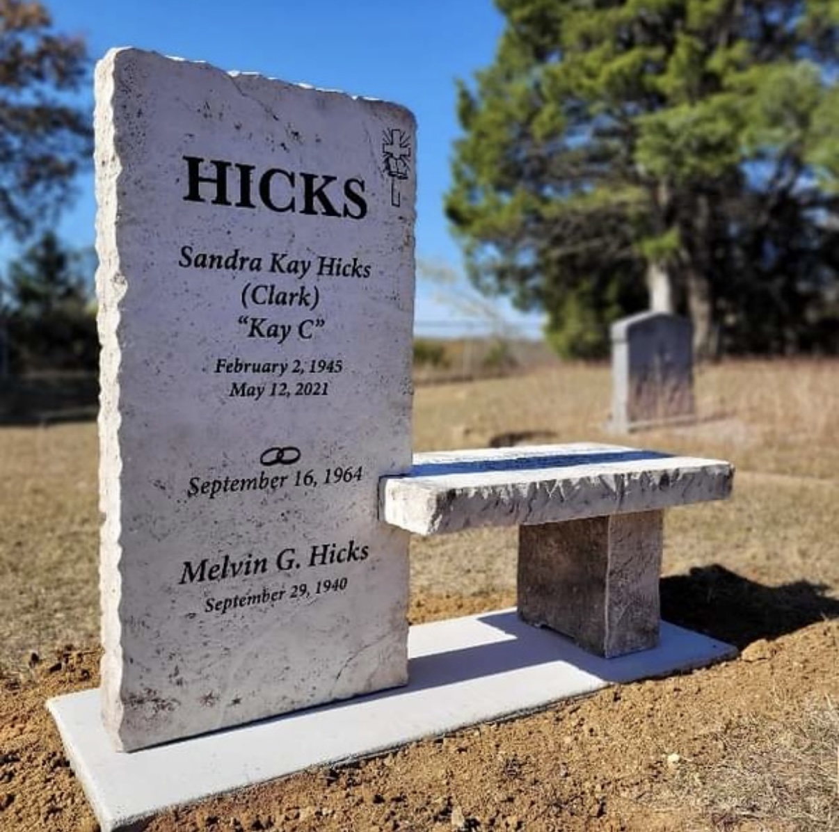 Hicks Family Companion Memorial