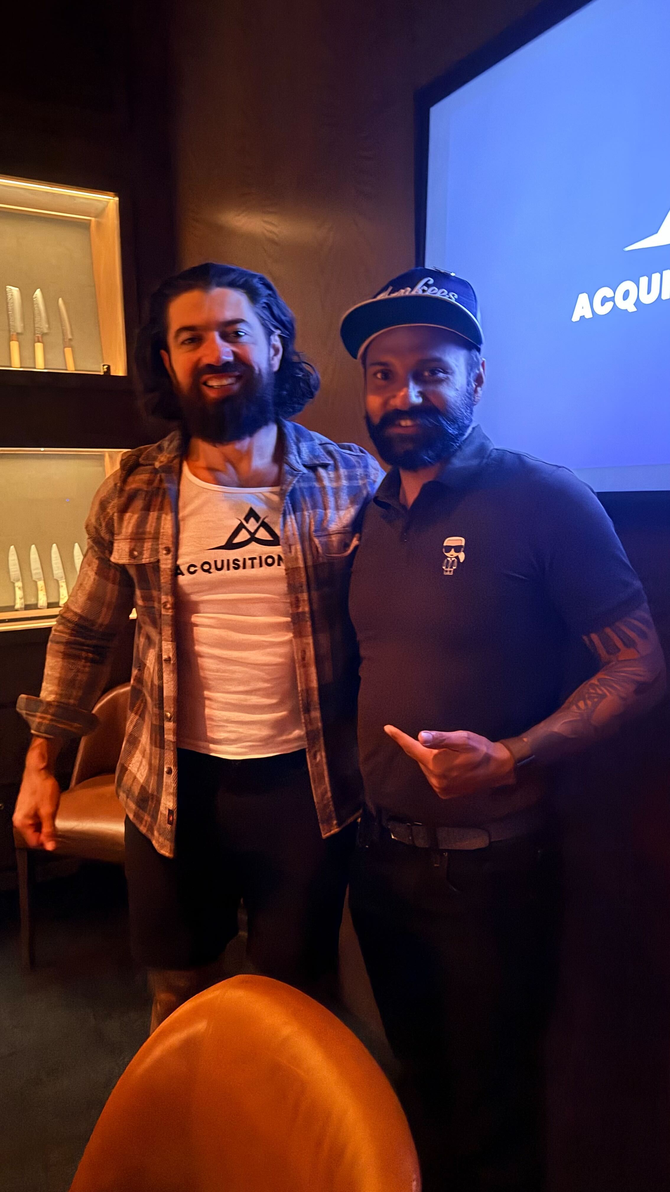 Nipun avec Alex Hormozi chez Acquisition.com