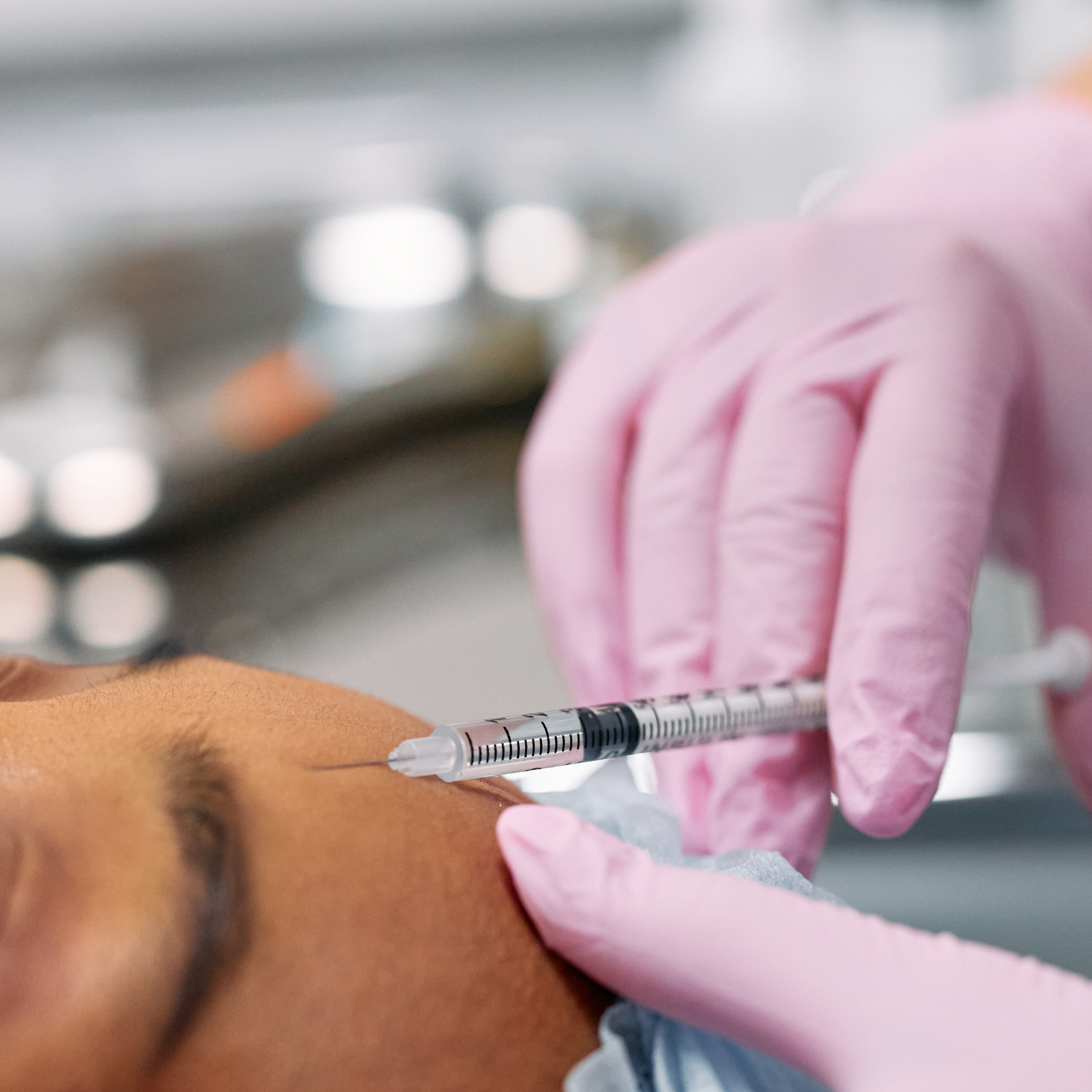 Natural-looking neurotoxin treatment consultation