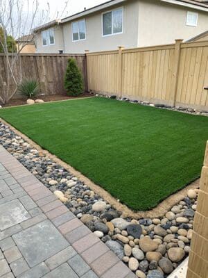 {{ custom_values.service_2 }} in {{custom_values.area_2})