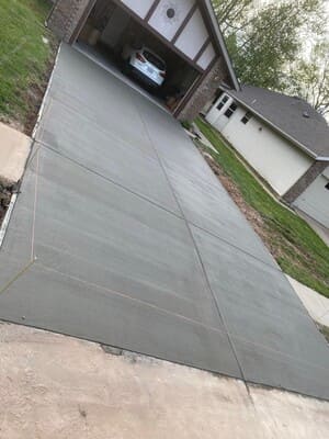 {{ custom_values.service_2 }} in {{custom_values.area_7})