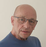 Dean Branwhite is the creator of FAQ Marketing Logic, a framework that helps entrepreneurs build marketing systems in the right order — without hype or unnecessary complexity.