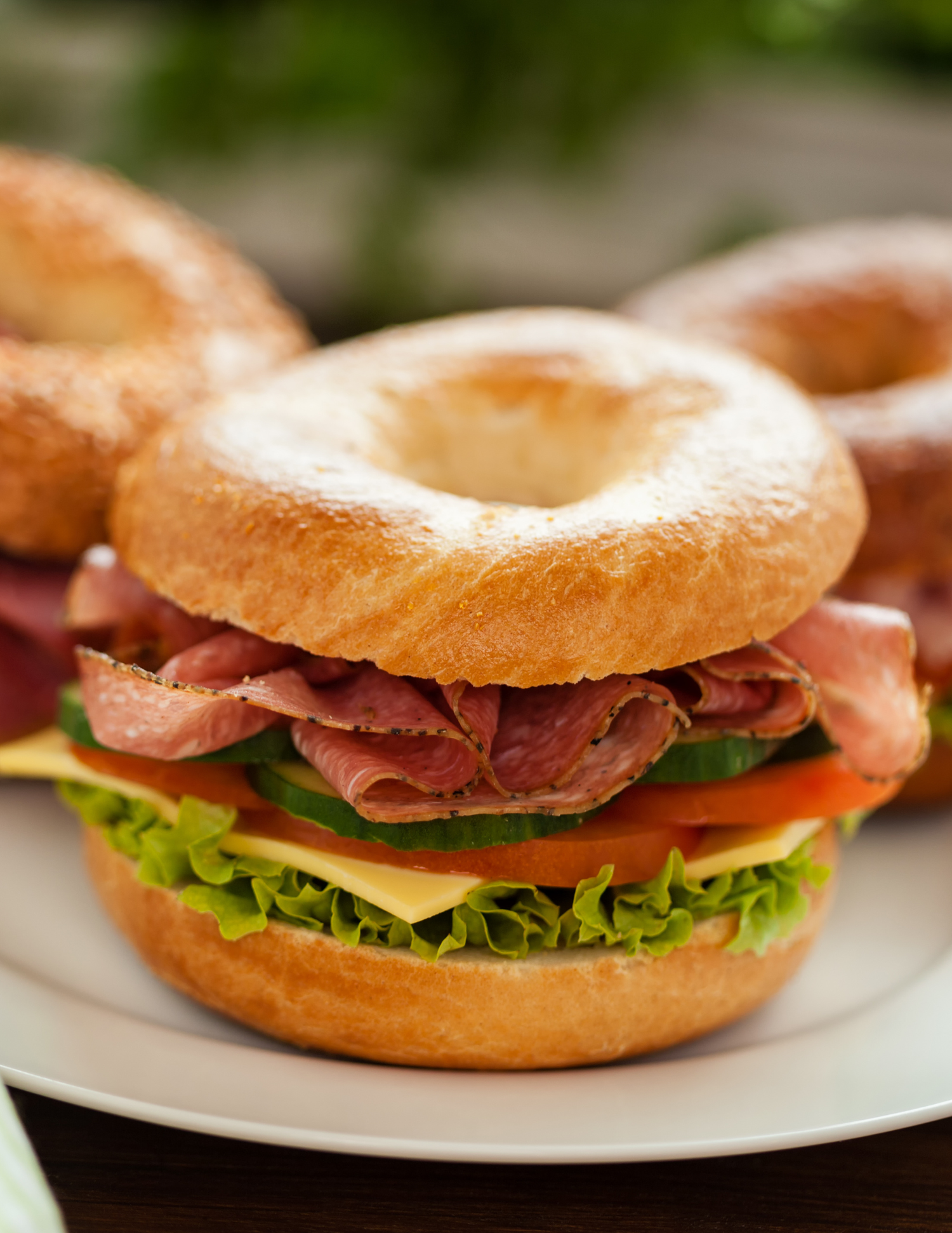 Pesto Bagel Sandwiches