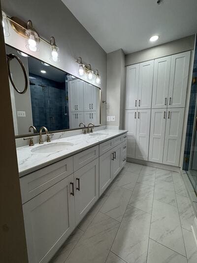 Basement in Centreville