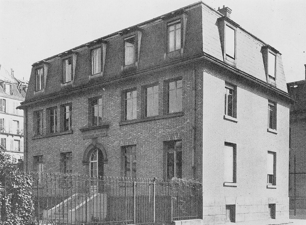 Historic Radium Institute building in Paris, France, where Marie Curie conducted pioneering research and developed mobile X-ray units during World War I. Historic Radium Institute building in Paris, France, where Marie Curie conducted pioneering research and developed mobile X-ray units during World War I.