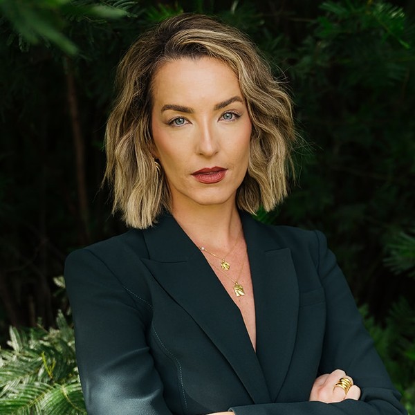 Dr Nici Sweaney