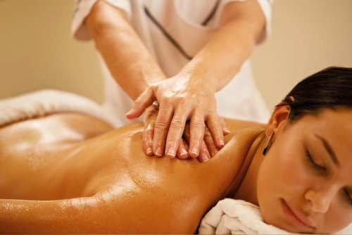 Abhyanga - Full Body Oil Therapy