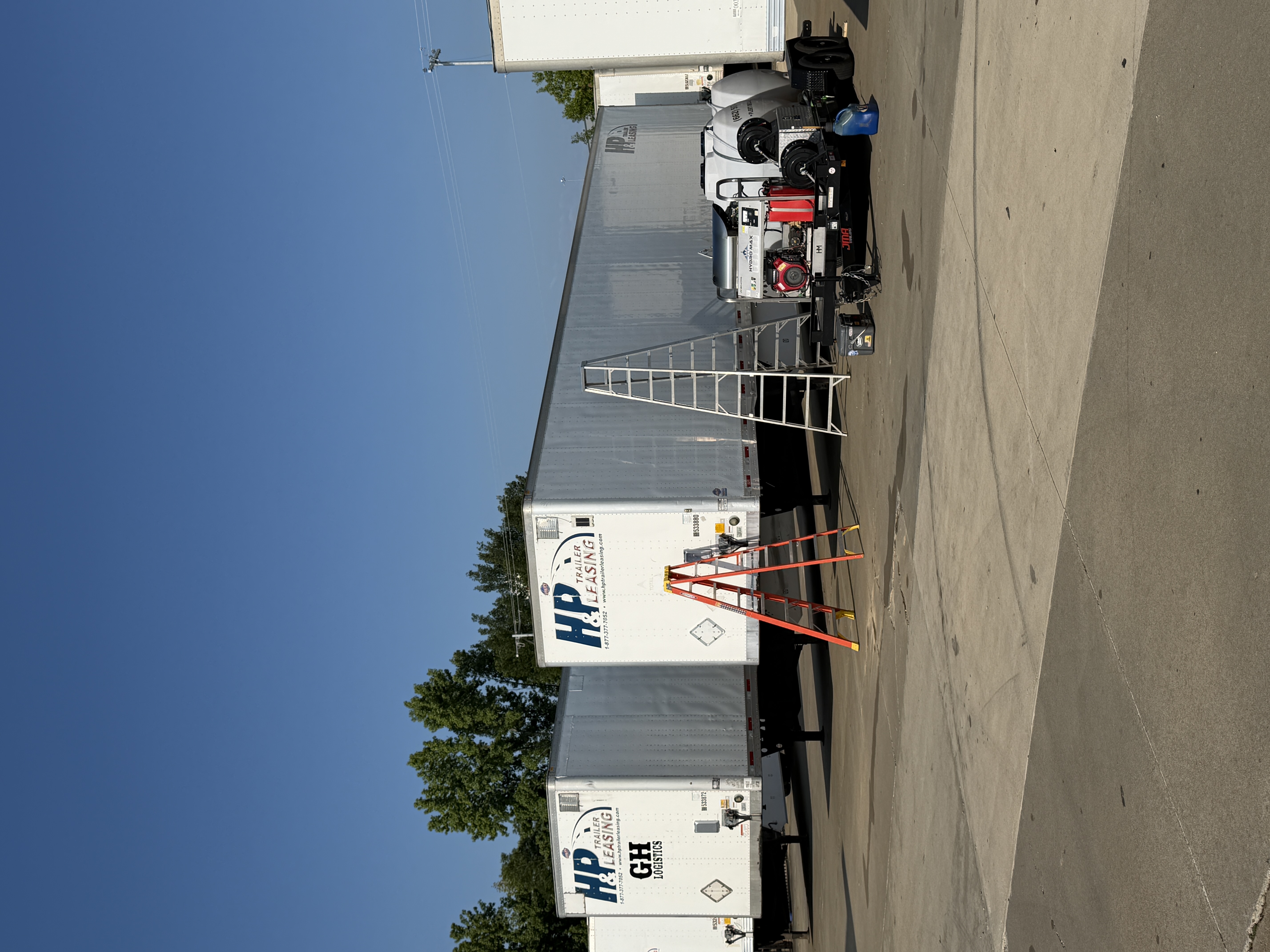 Commercial Pressure Washing