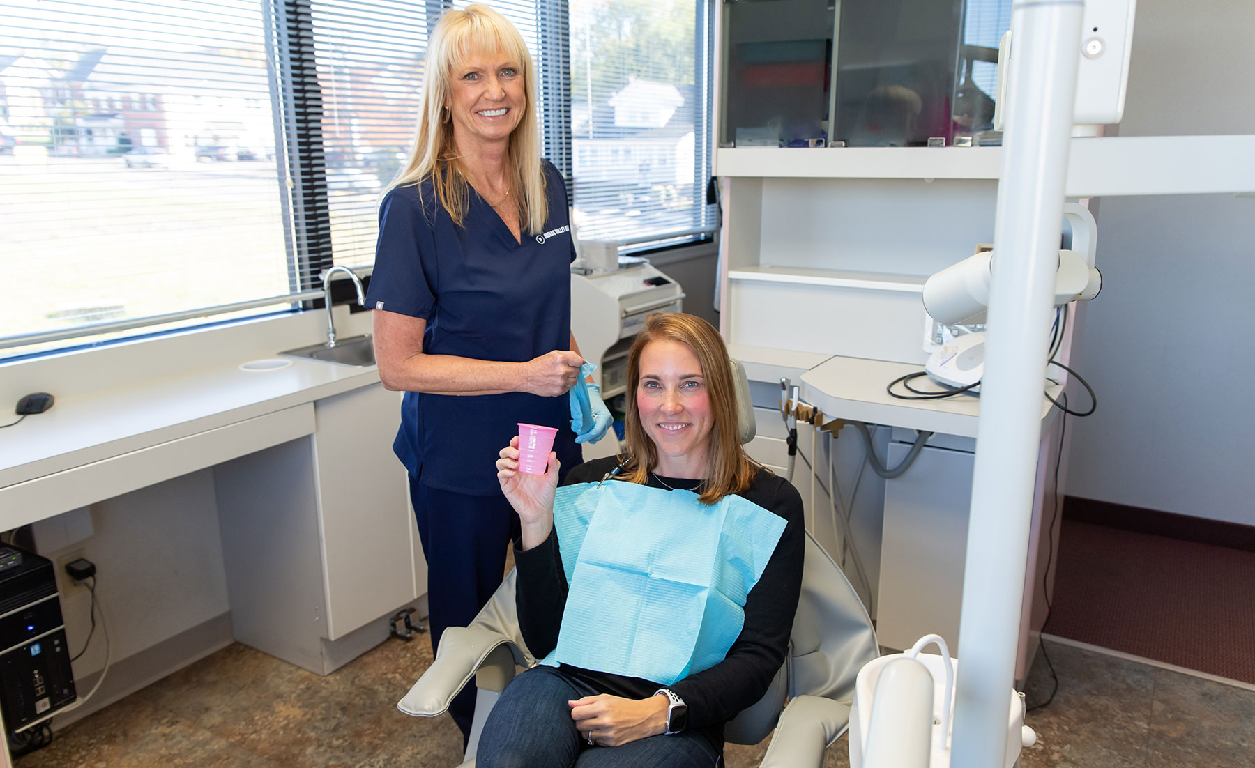 Woman with tooth pain