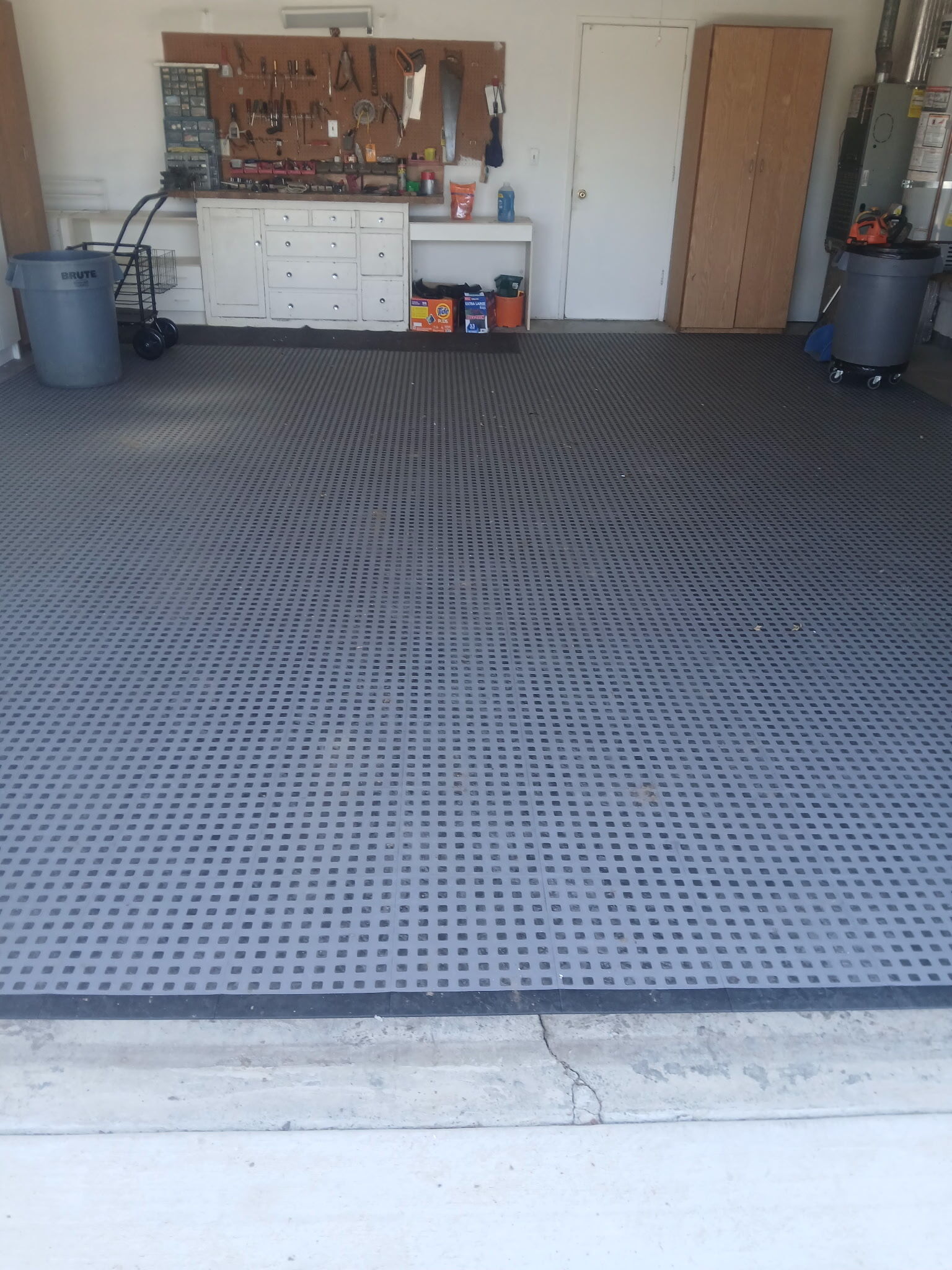 After junk removal: empty and swept property after cleanout