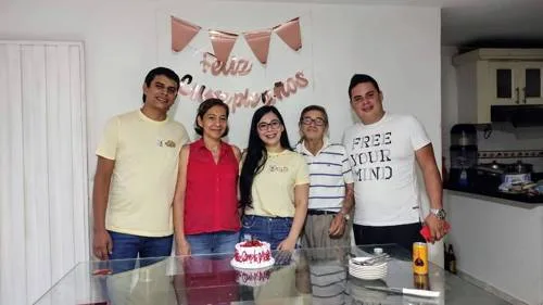 Una foto de cumpleaños enviada por el cliente · retrato en lienzo FIRMACH