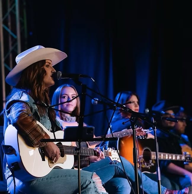 Muscle Shoals Songwriters Festival performance