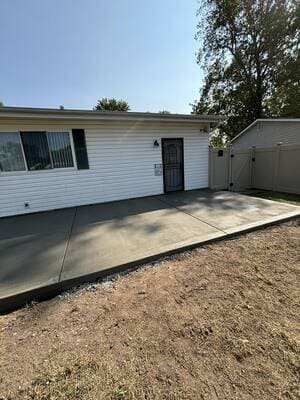 {{ custom_values.service_2 }} in {{custom_values.area_4})