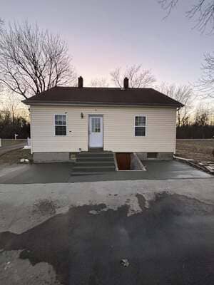 {{ custom_values.service_1 }} in {{custom_values.area_7})