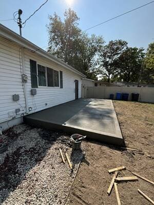 {{ custom_values.service_4 }} in {{custom_values.area_3})