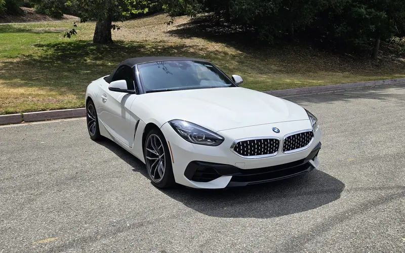 BMW Z4 - BMW Rental Los Angeles