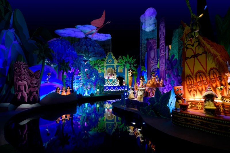 Its a small world Disneyland Paris Its a small world Disneyland Paris