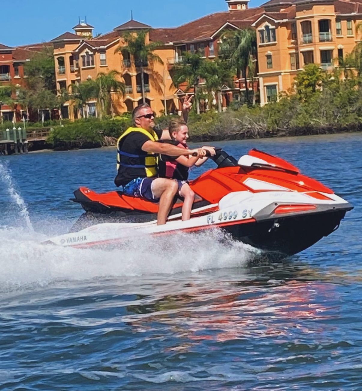sunnyjetskirentals.com logo