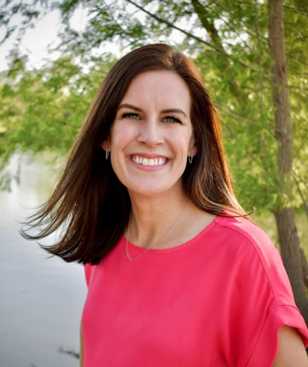 Katie Lynch, CCIM