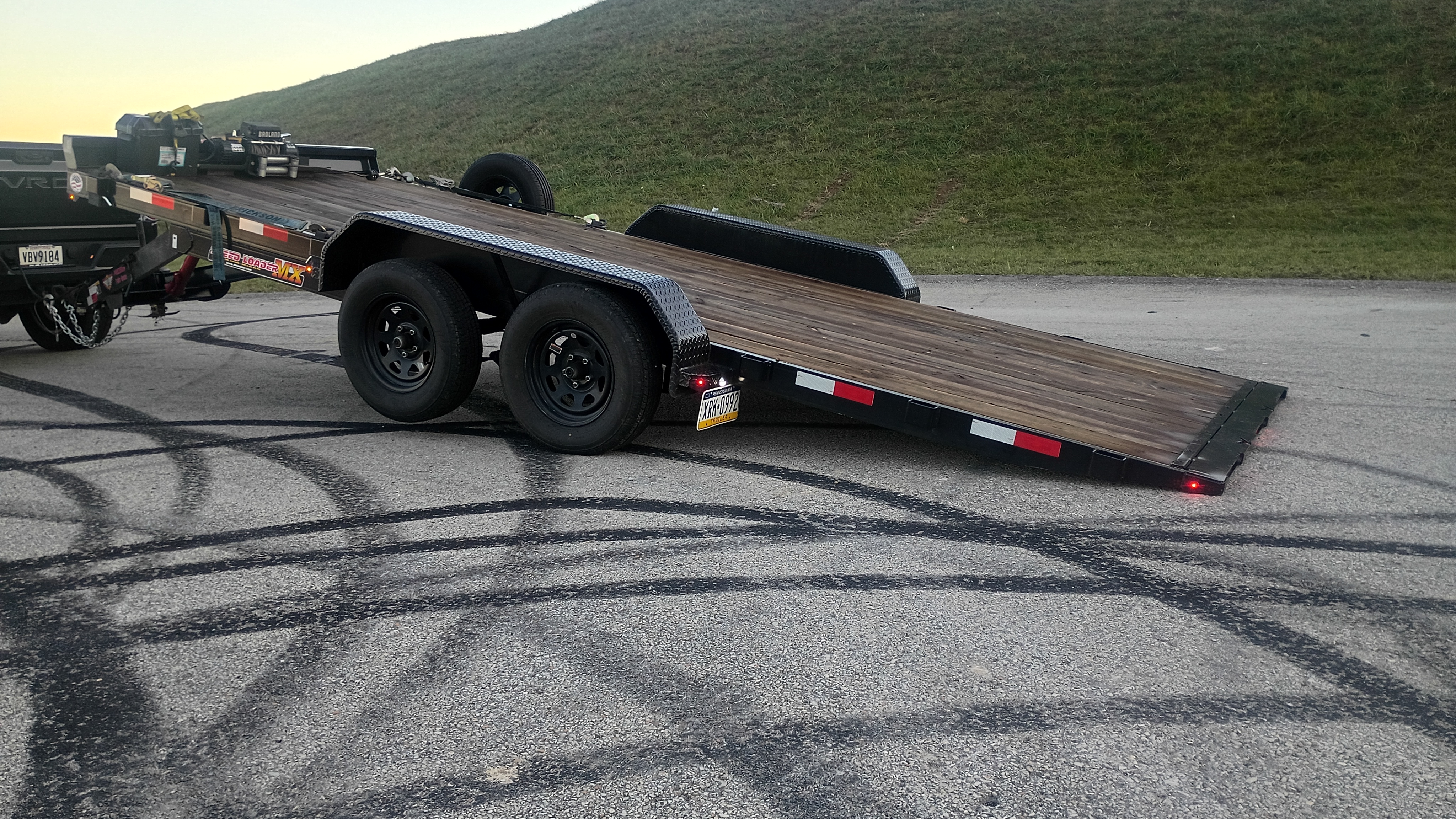 SureTrac-Dump-Trailer-Rent-Me