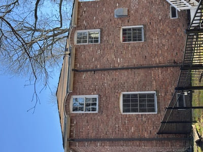 {{ custom_values.service_4 }} in {{custom_values.area_4})