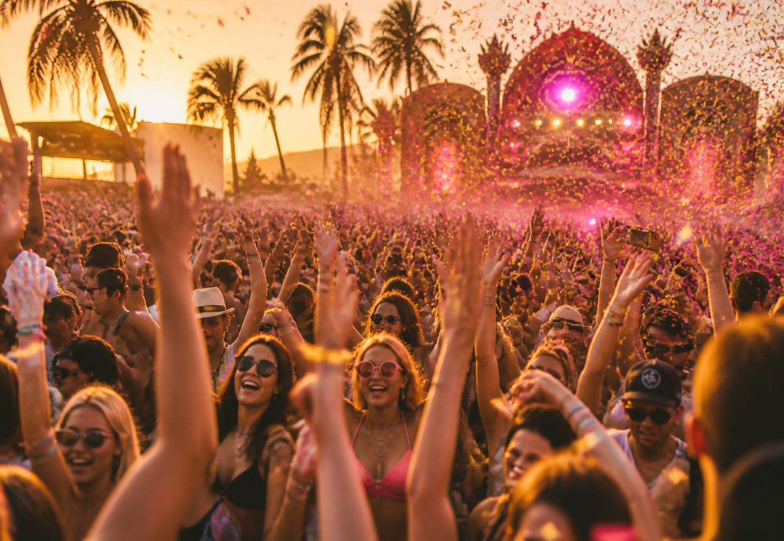 Crowd dancing at Sun Drop Festival
