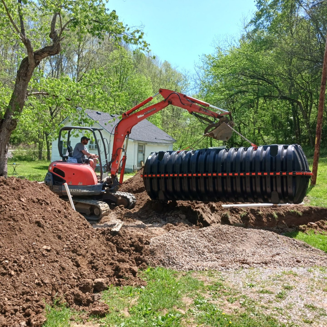 Plastic septic tank installation