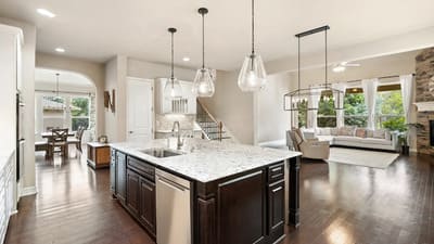 {{ custom_values.service_2 }} in {{custom_values.area_3})