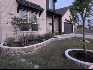 {{ custom_values.service_3 }} in {{custom_values.area_3})