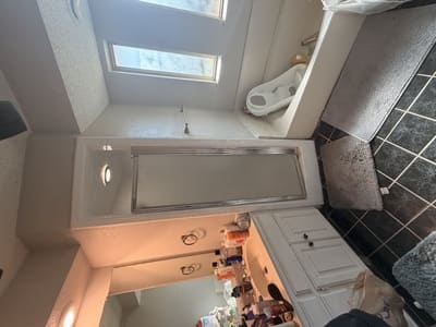 {{ custom_values.service_1 }} in {{custom_values.area_2})