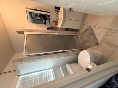 {{ custom_values.service_1 }} in {{custom_values.area_2})