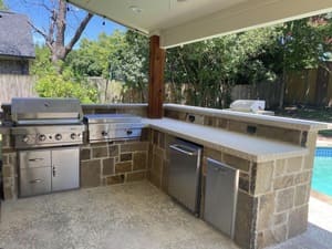 {{ custom_values.service_3 }} in {{custom_values.area_3})