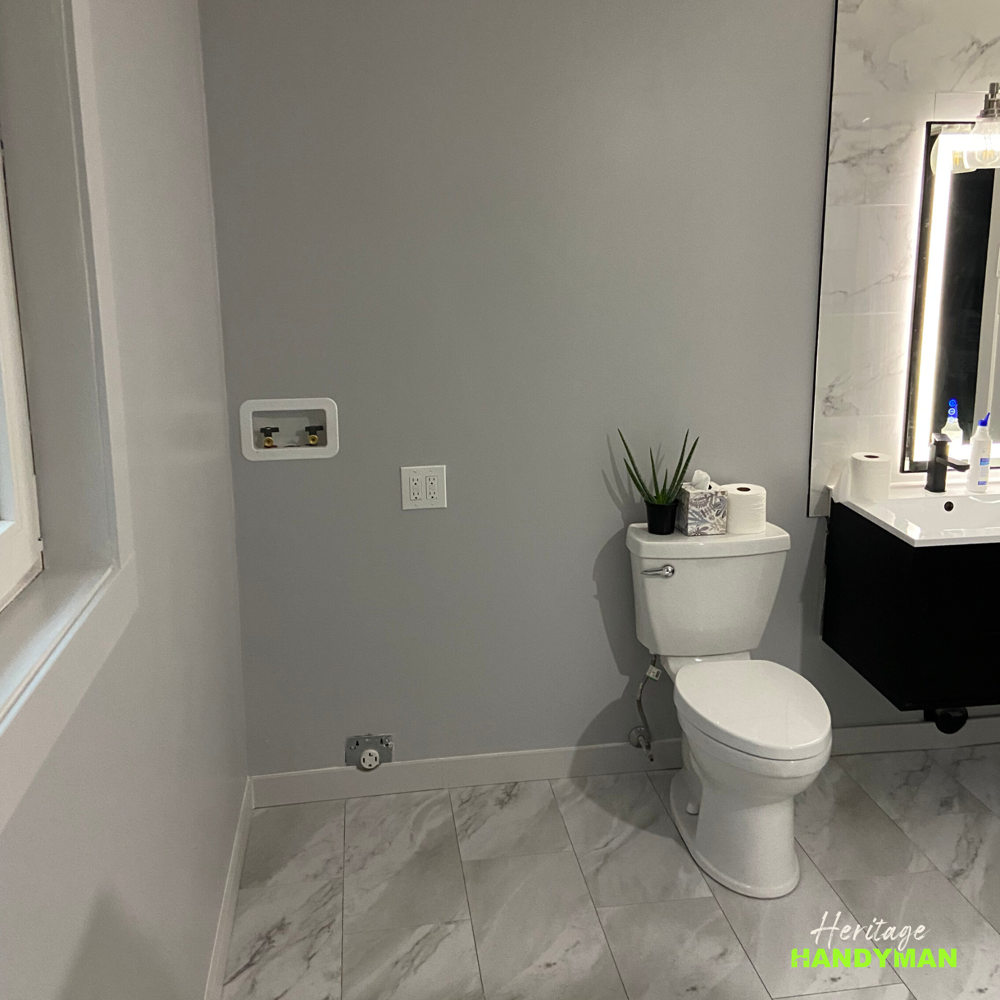 Bathroom before renovation 2