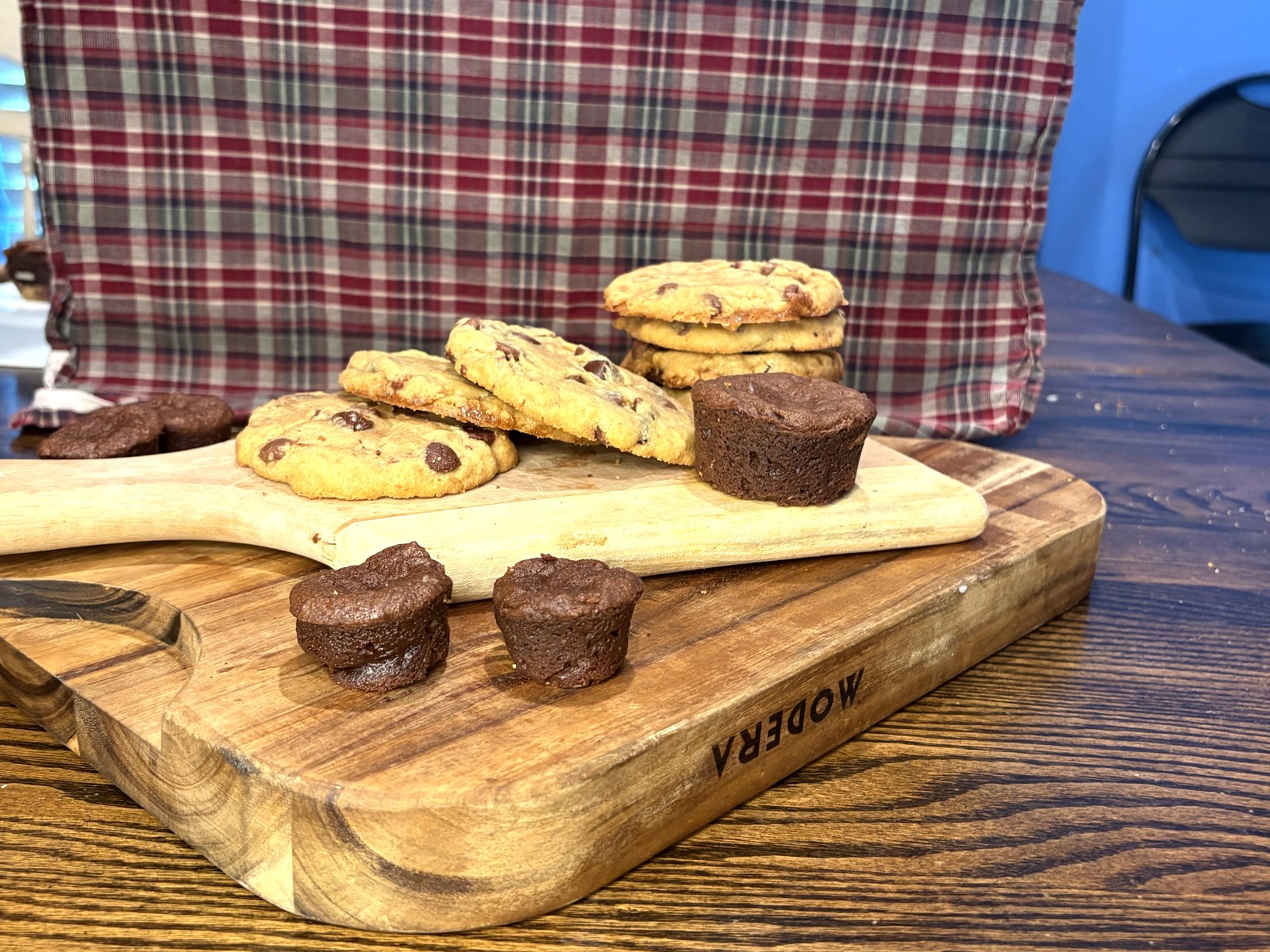 Last Batch Bakery cookies and brownie bites on a cutting board