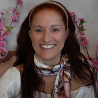 Tamoah Burton, Modern Medicine Woman, Transformational Medium and Soul Healer